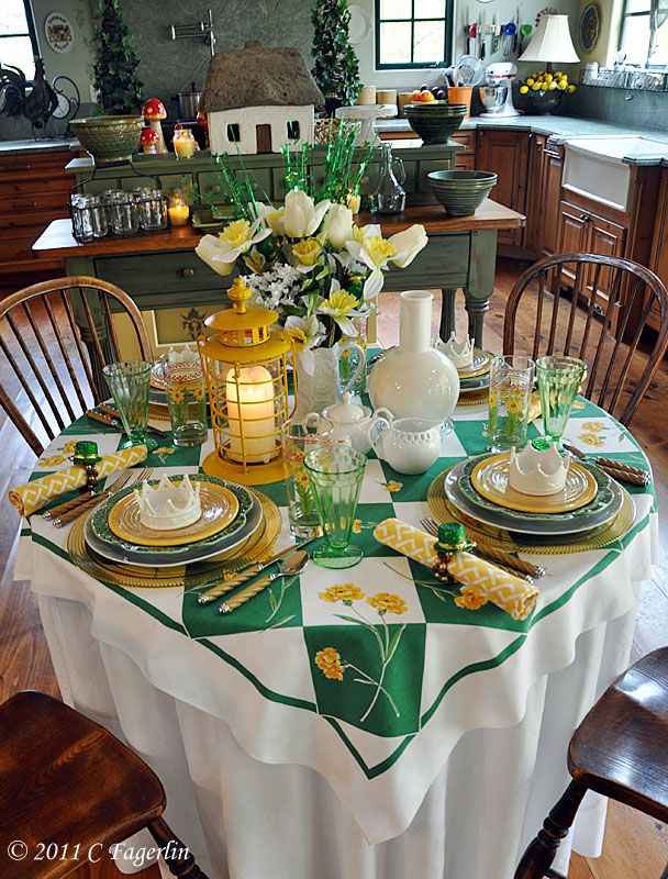 Tablecloths From The Little Round Table Green White Harlequin